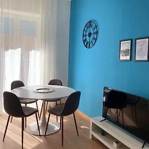 https://apt-vesuvia.hotels-amalfi.com