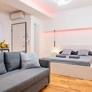 https://exclusive-led-house-corso-como.it-lombardy.com